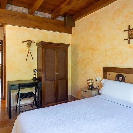 Artizarra Apartment *